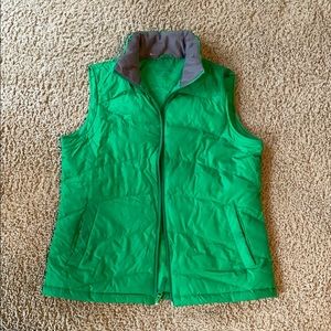 LANDS END green vest!